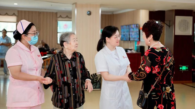 养老院入住流程：揭秘养老生活新起点